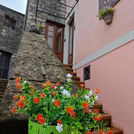 Hotel La Casa Di Amelia Ruviano Exterior foto